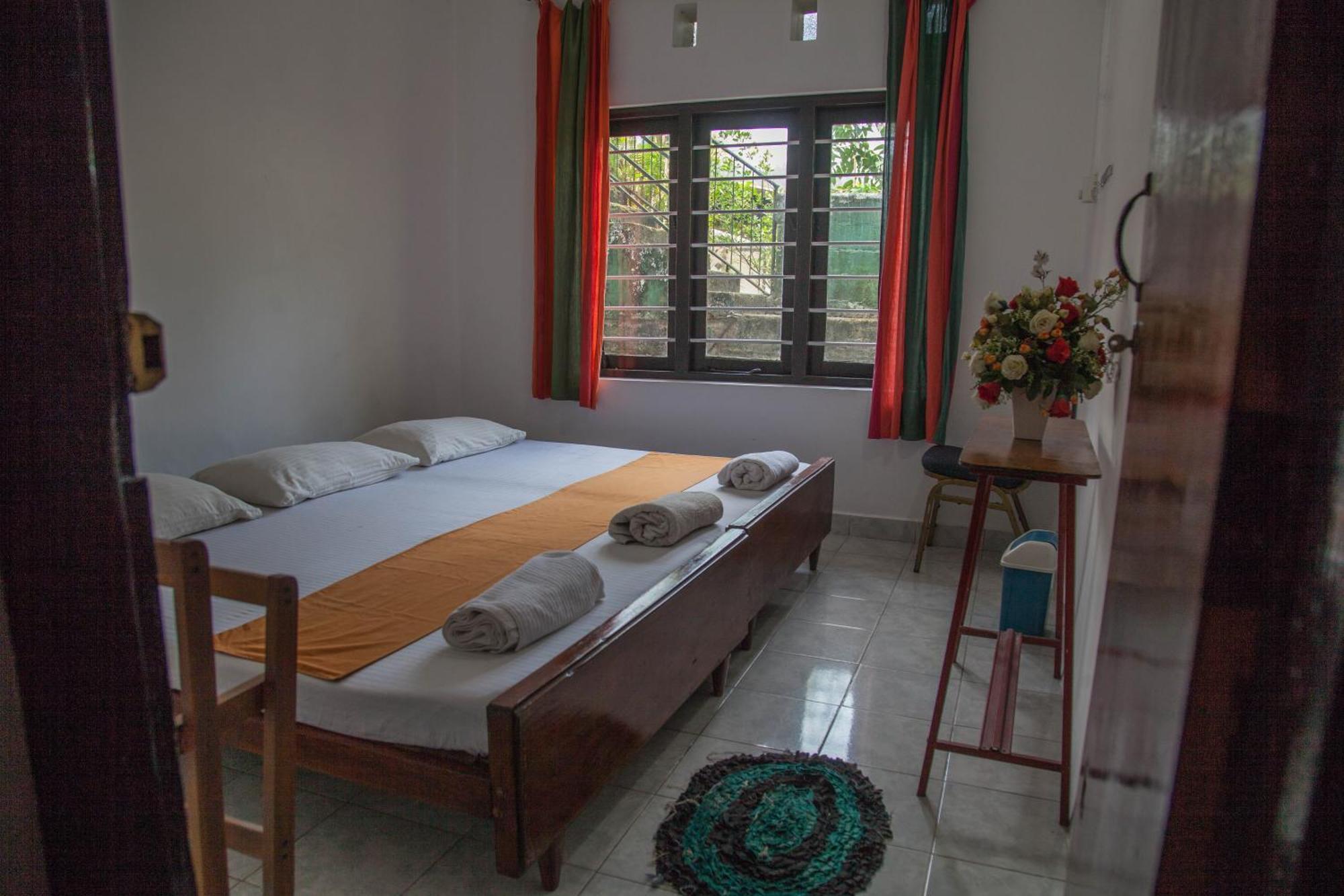 קנדי Antique Tourist Lodge מראה חיצוני תמונה