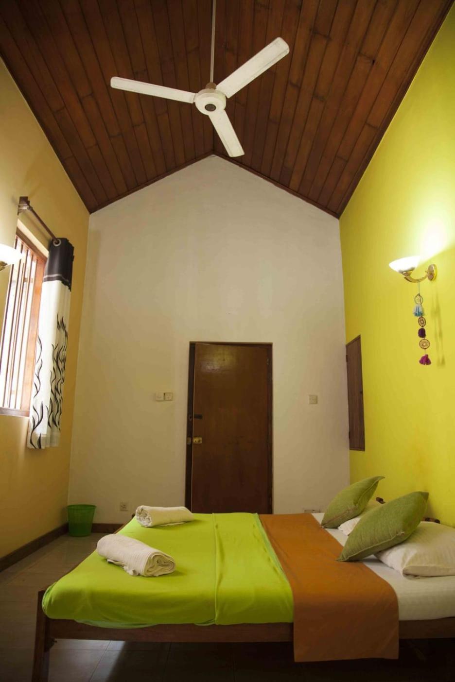 קנדי Antique Tourist Lodge מראה חיצוני תמונה