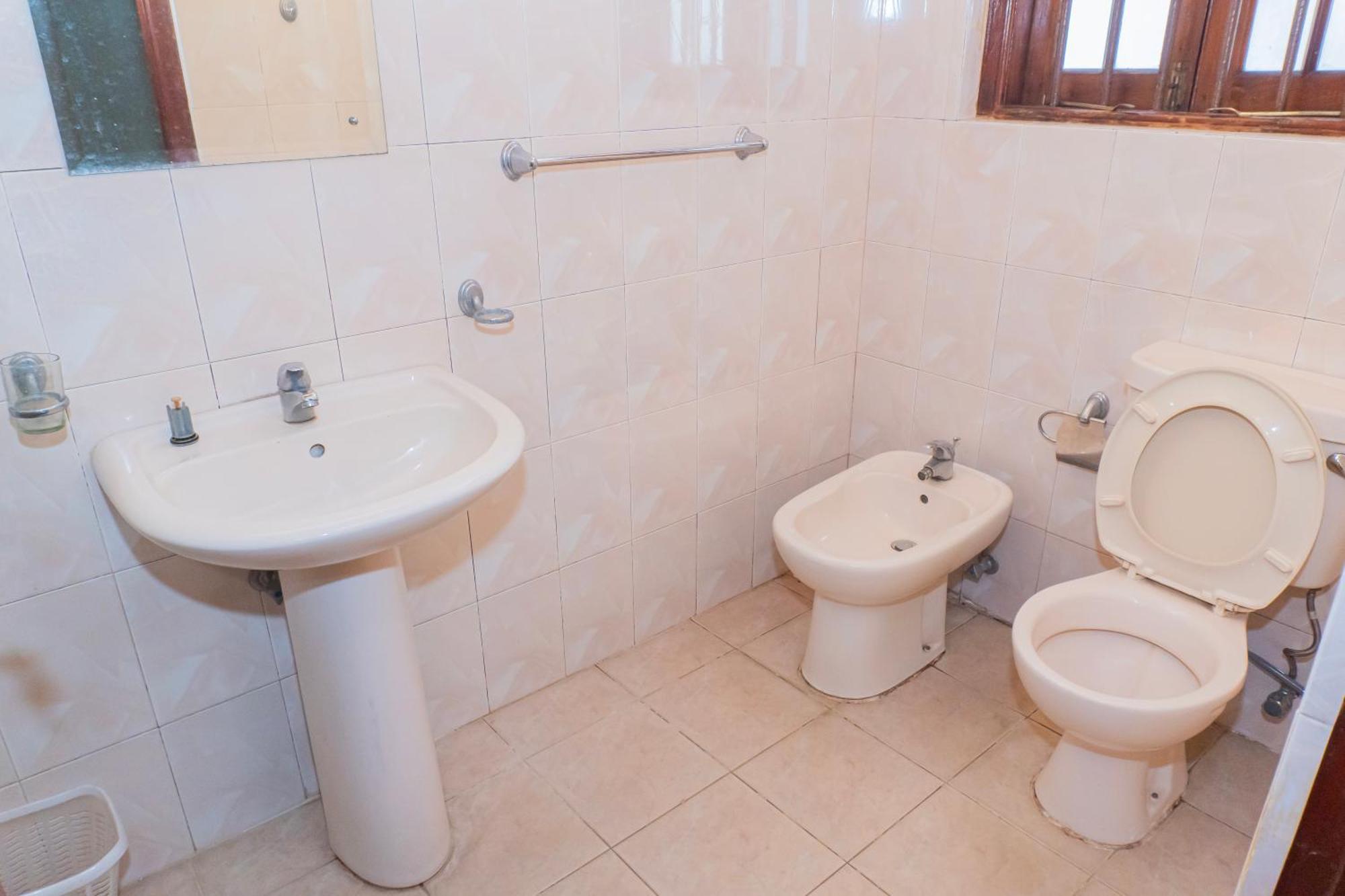 קנדי Antique Tourist Lodge מראה חיצוני תמונה